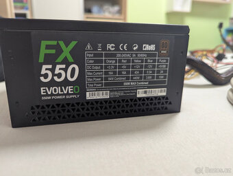 EVOLVEO FX 550W 80+ Bronze – plně funkční zdroj - 3