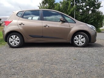 HYUNDAI ix20 NOVÉ V ČR 2.MAJITEL 1.4i BENZÍN 2013 - 3