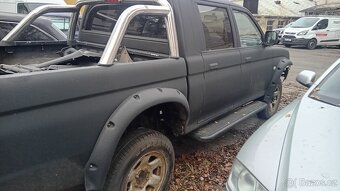 Mitsubishi l200 - 3