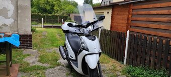 Kymco People GT 300 - 3