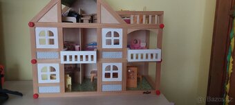 Domeček pro panenky. - 3