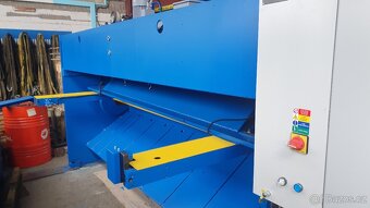 Tabulové nůžky CNTA 3150/6,3 - 3