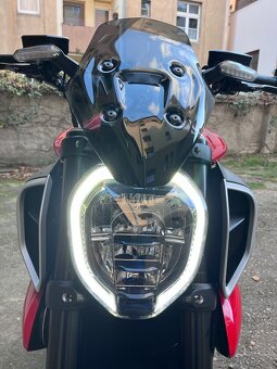 Ducati Diavel V4 - tovární záruka do 4/27 - 3