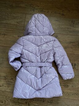 Nový dívčí kabát - 3