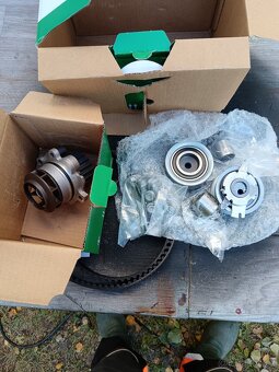 Rozvodová sada s vodní pumpou - 3