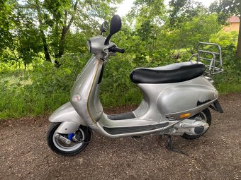 Vespa ET4 150 - 3