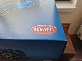 LEGO Technics 42083 Bugatti Chiron - 3