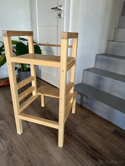 Krásná dřevěná učící věž - 3