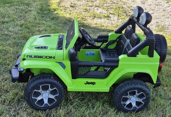 REZERVOVÁNO Jeep Wrangler Rubicon 4x4 zelené - 3