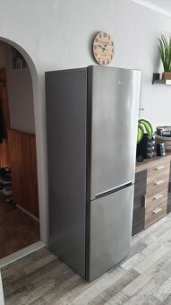 KOMBINOVANÁ LEDNICE BEKO - 3