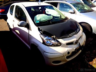 Toyota Aygo 1.0i 50 kW rv 2010 - 3