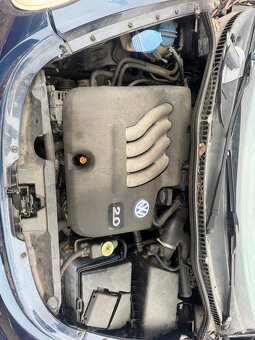 VW New Beatle 2,0i - 3