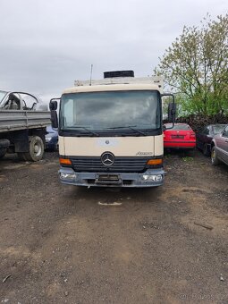 Mercedes atego - 3