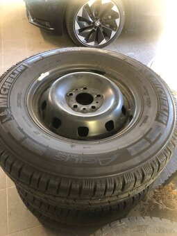 Zimní pneu Michelin snow 9,1mm 225/75/16C - 3
