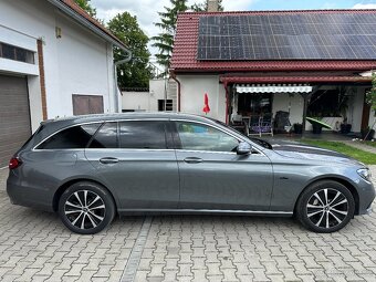 Mercedes benz E300De T 4matic 9G Tronic Avantarge - 3