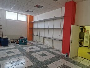 Obchodní regál - 3