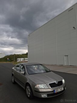 Škoda octavia 2 2.0tdi 103kw 8V - 3