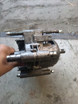 Jawa Jawetta 551 motor - 3