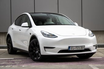 Tesla Model Y 324 kW, automat, 2021, Long Range - 3