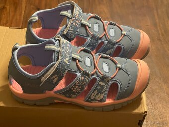 NOVÉ sportovní sandále zn.Friboo vel 34 - 3