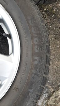 Originál alu kola škoda + zimní pneu 195/65 R15 - 3