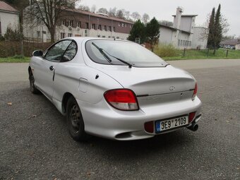 HYUNDAI LANTRA COUPE - 1.6 i - 3