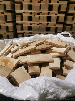 odřezky dřeva - 3