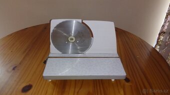 Kráječ chleba a potravin - 3