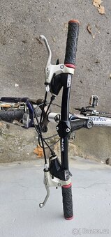 Prodám Author Basic - 3