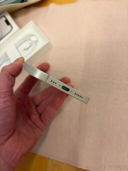 Apple iPhone 16e 128GB bílý - 3