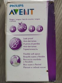 Set kojeneckých lahviček Avent a Souvinex - 3