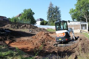 Výkopové práce bagrem Bobcat E27 - Kralovice - 3