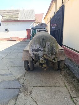 Fekál - cisterna, nádrž na vodu - 3