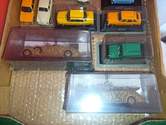 Modely aut DeAgostini 1/43 - 3