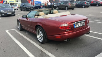 Jaguar XK 8 4,2l - 3