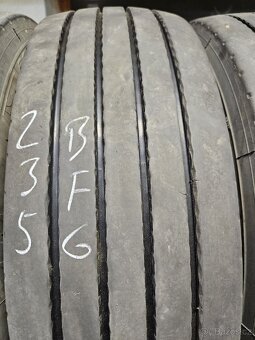 Nákladní vlekové pneu 235/75R17,5 - 3