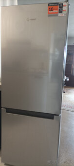 Kombinovaná lednička INDESIT - 3