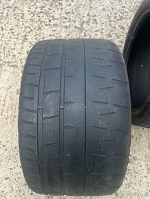Pirelli Trofeo R 295/30/18 - 3