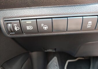 Toyota Corolla, 1.8 72KW HYBRID - 3