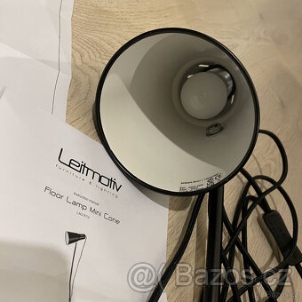 Černá stojací lampa Leitmotiv Mini Cone, výška 147,5 cm - 3