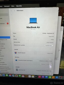 Apple MacBook Air 13" 2022, M2 8-Core 8GB/256GB Temně inkou - 3