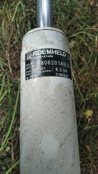Pracovní stůl - 3