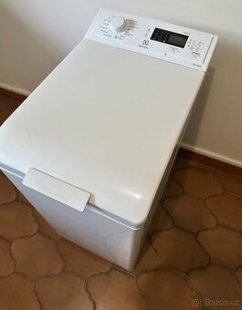 Electrolux horem plněná pračka 6kg 1200 otáček - 3