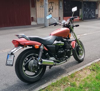 Yamaha YX600 Radian - 3