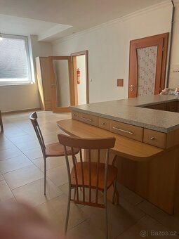 PRONÁJEM 1 + KK 55m2  v centru Holic - 3