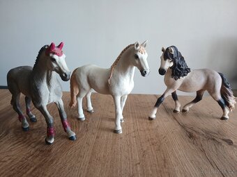 Schleich koně - 3