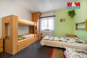 Prodej hotelu, penzionu, 3161 m², Stradouň - 3