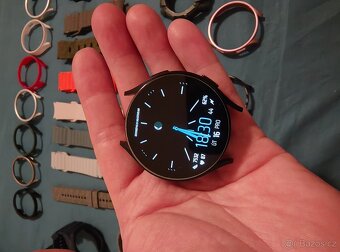 Samsung Galaxy watch 6 LTE 44mm + příslušenství - 3