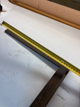 Velky kovovy uhelnik - 3