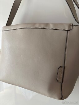 Kabelka z umělé kůže - 3